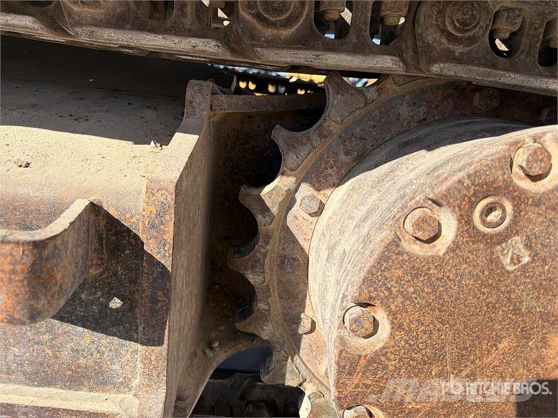 John Deere 135G Гусеничні екскаватори
