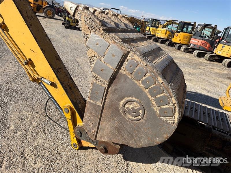 John Deere 135G Гусеничні екскаватори