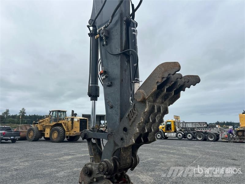 John Deere 135G Bageri gusjeničari