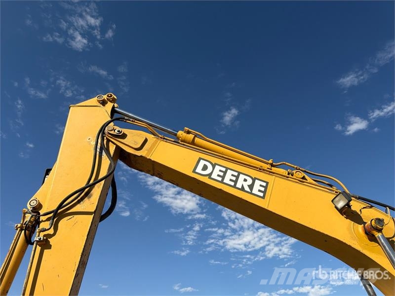 John Deere 135G Гусеничні екскаватори