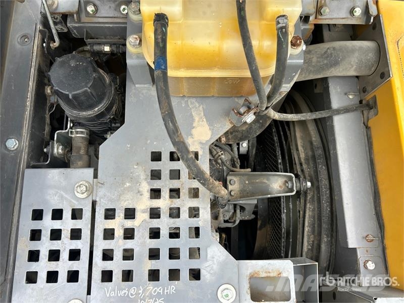 John Deere 135G Bageri gusjeničari