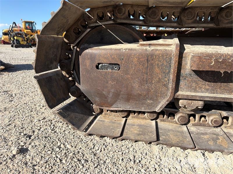 John Deere 135G Гусеничні екскаватори