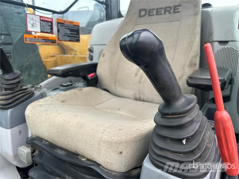 John Deere 135G Bageri gusjeničari