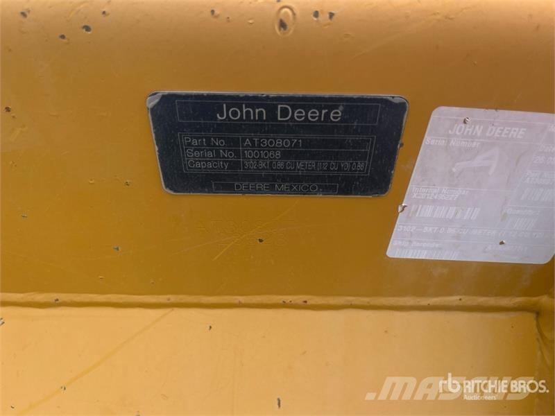 John Deere 210 EL 4x4 Landscape Loader Iekrāvēji uz riteņiem