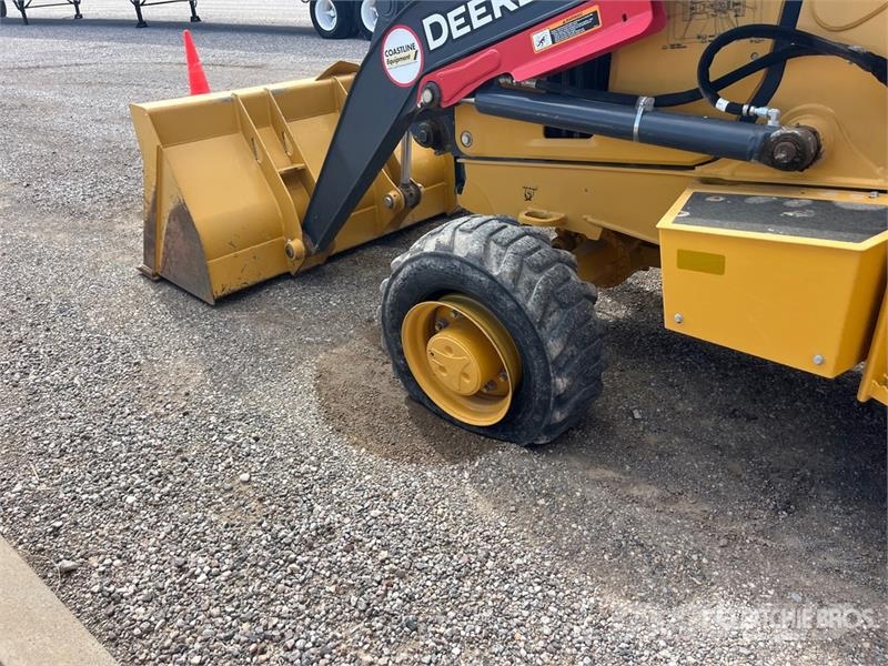 John Deere 210 EL 4x4 Landscape Loader Iekrāvēji uz riteņiem