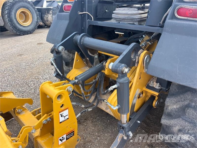 John Deere 210 EL 4x4 Landscape Loader Iekrāvēji uz riteņiem