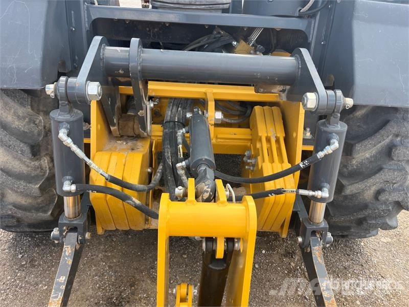 John Deere 210 EL 4x4 Landscape Loader Iekrāvēji uz riteņiem
