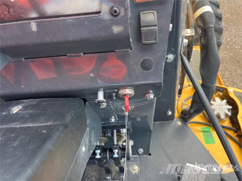John Deere 210 EL 4x4 Landscape Loader Iekrāvēji uz riteņiem