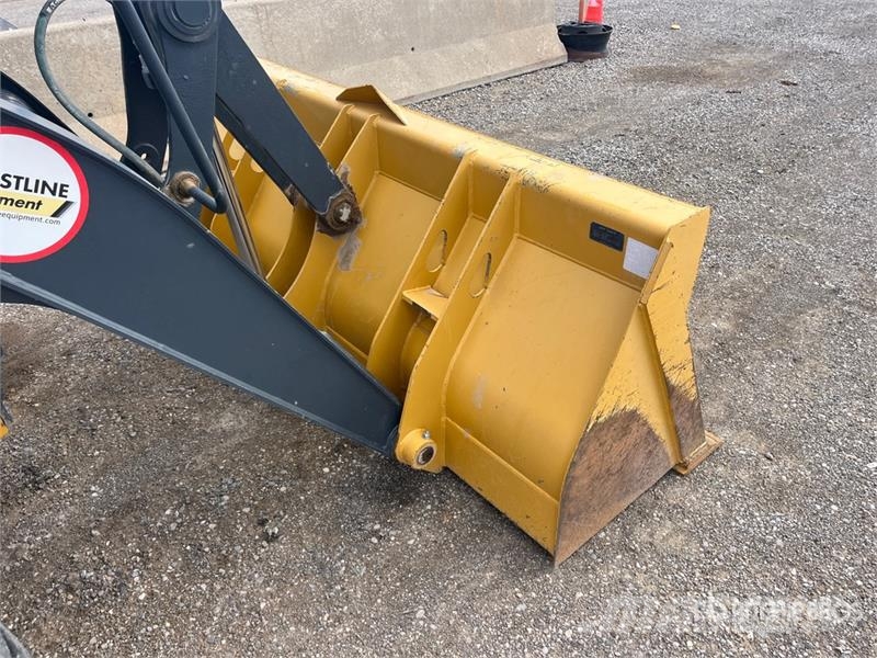 John Deere 210 EL 4x4 Landscape Loader Iekrāvēji uz riteņiem
