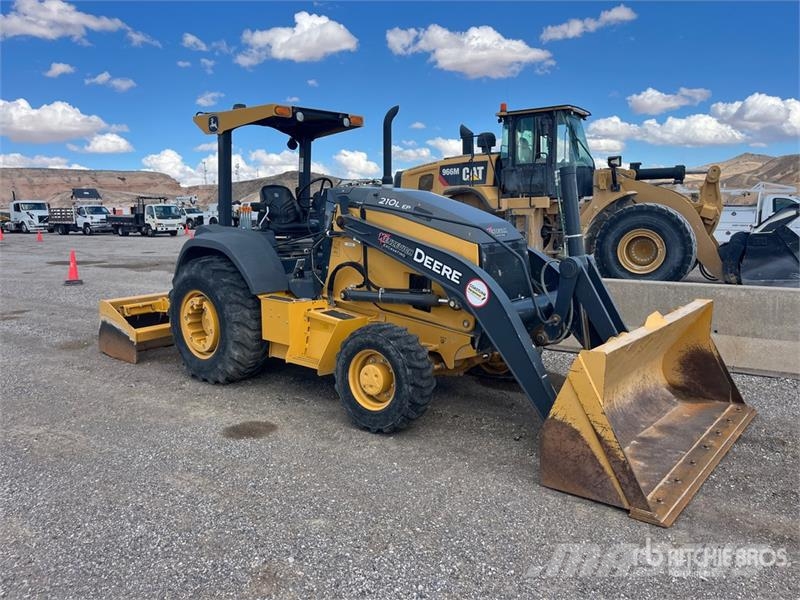 John Deere 210 EL 4x4 Landscape Loader Iekrāvēji uz riteņiem