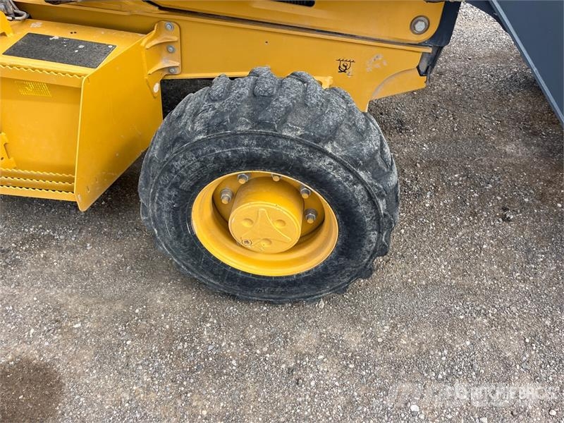 John Deere 210 EL 4x4 Landscape Loader Iekrāvēji uz riteņiem