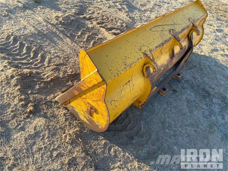 John Deere 210C 轮式装载机