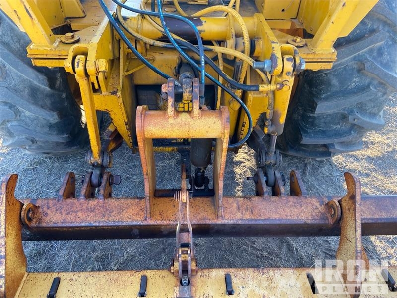 John Deere 210C 轮式装载机
