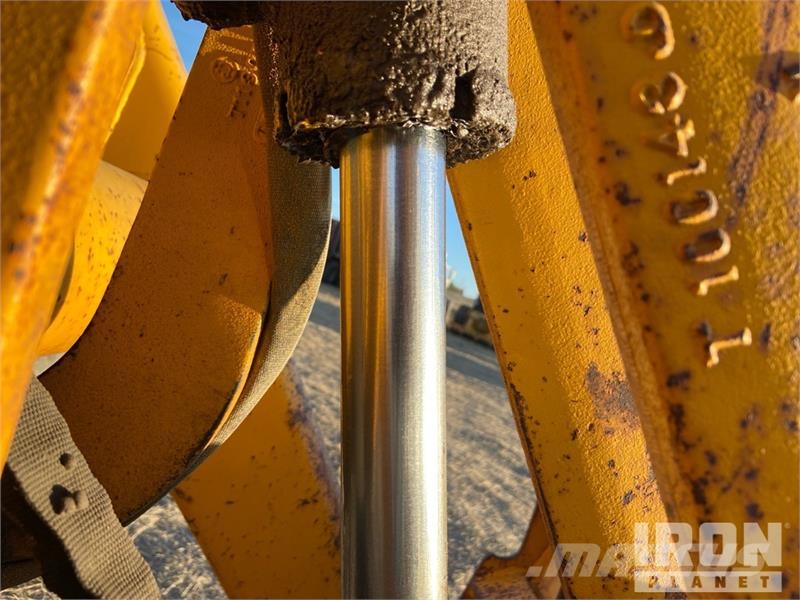 John Deere 210C 轮式装载机
