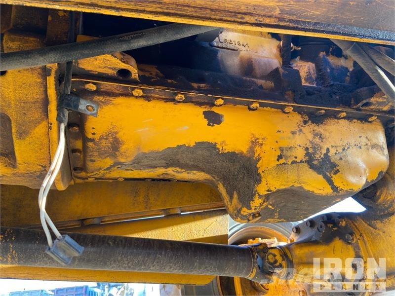 John Deere 210C 轮式装载机