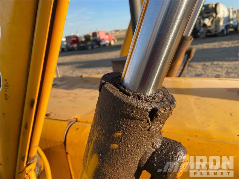 John Deere 210C 轮式装载机