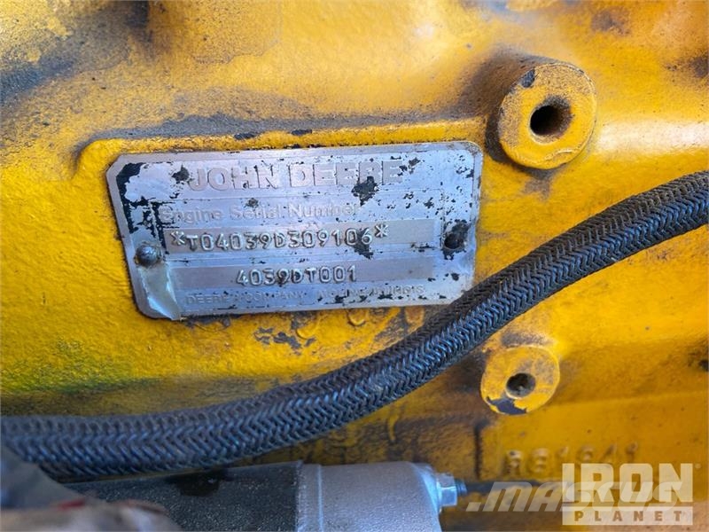 John Deere 210C 轮式装载机