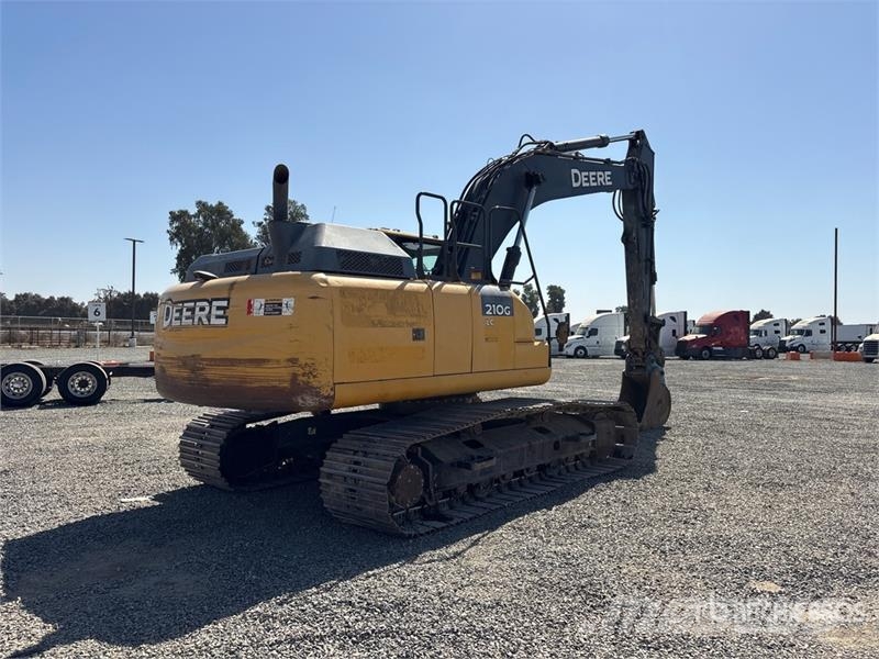 John Deere 210G LC Tracked Excavator Paletli ekskavatörler
