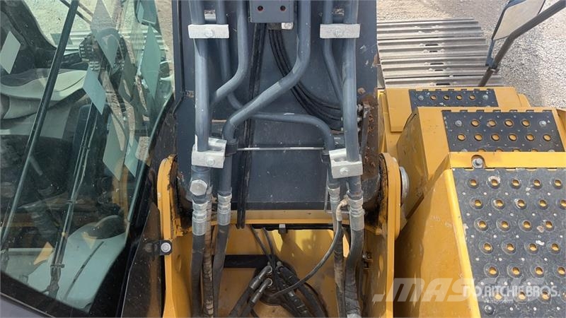 John Deere 210GLC Tracked Excavator Bagri goseničarji