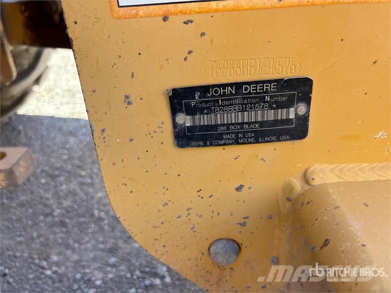 John Deere 210K Radlader