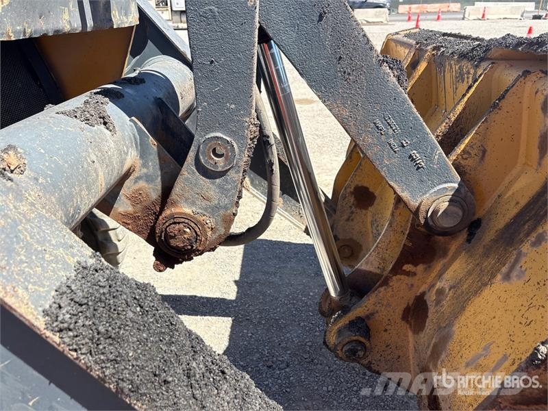 John Deere 210K Radlader