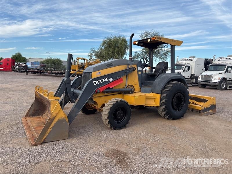 John Deere 210L 4x4 Landscape Loader Radlader