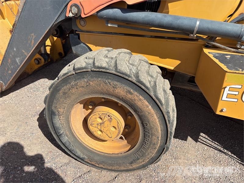 John Deere 210L 4x4 Landscape Loader Wielladers