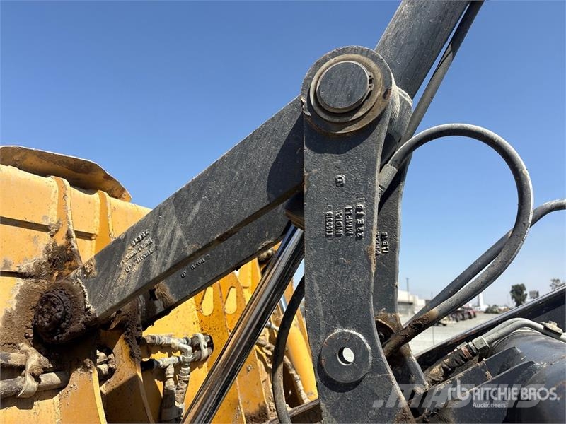 John Deere 210L 4x4 Landscape Loader Kolesni nakladalci
