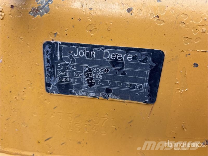 John Deere 210L 4x4 Landscape Loader Radlader