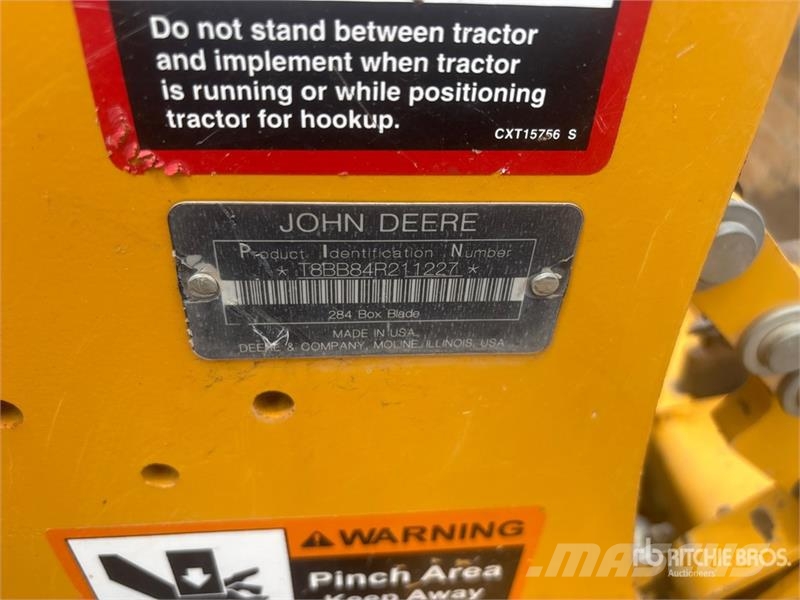 John Deere 210L EP 4x4 Landscape Loader Kolesni nakladalci