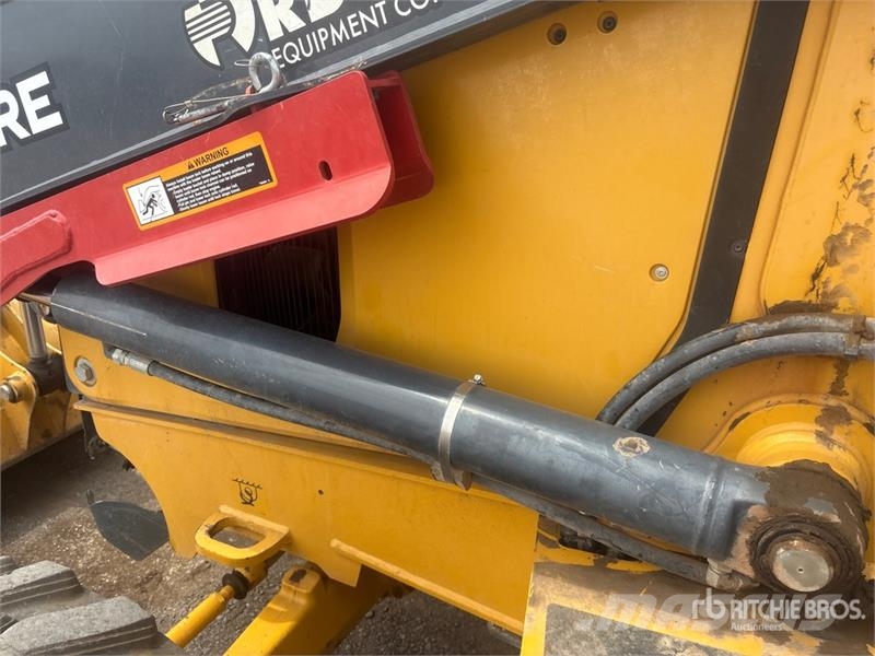 John Deere 210L EP 4x4 Landscape Loader Kolesni nakladalci