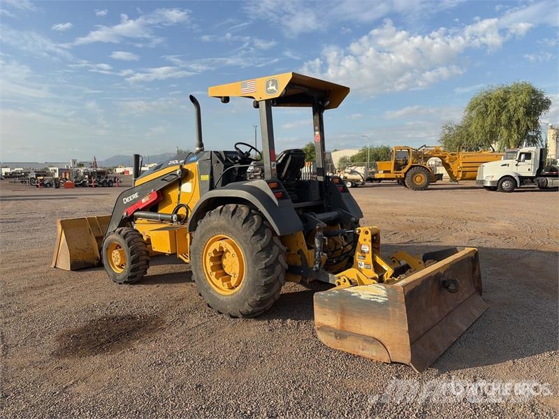 John Deere 210L EP 4x4 Landscape Loader Kolesni nakladalci