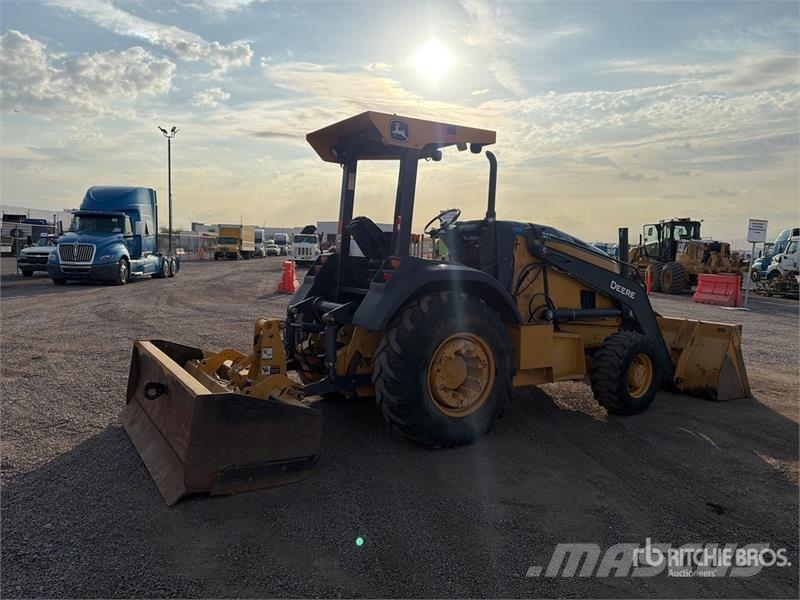 John Deere 210L EP 4x4 Landscape Loader Kolesni nakladalci