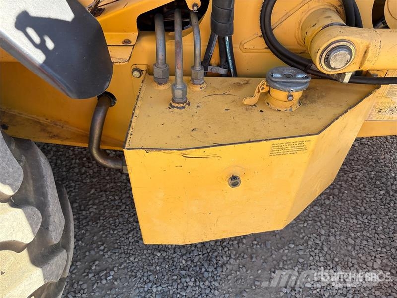 John Deere 210LE  휠로우더