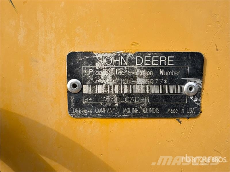 John Deere 210LE Фронтальні навантажувачі