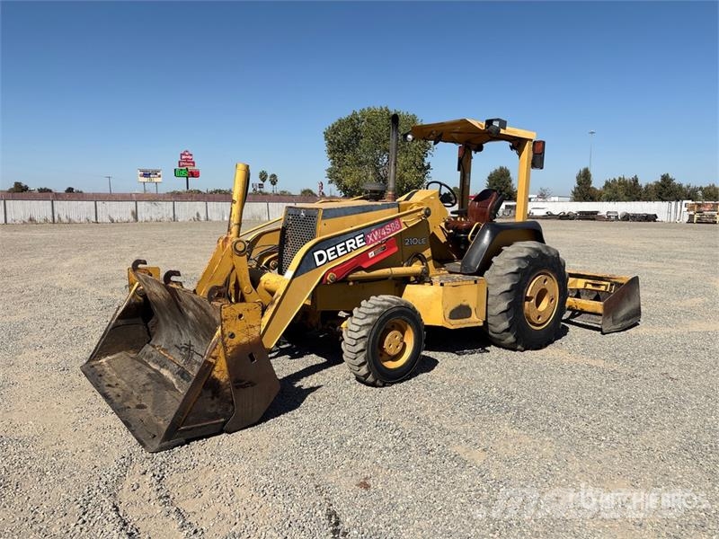 John Deere 210LE  휠로우더