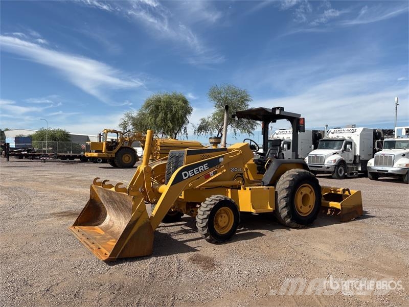 John Deere 210LE Wielladers