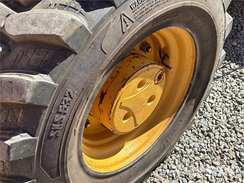 John Deere 210LE Hjullastere