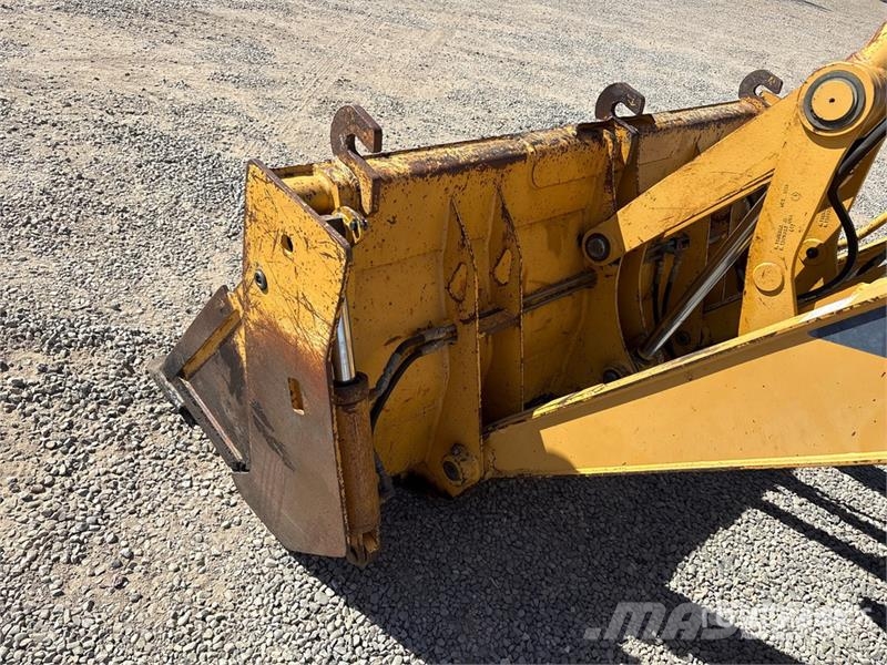 John Deere 210LE  휠로우더