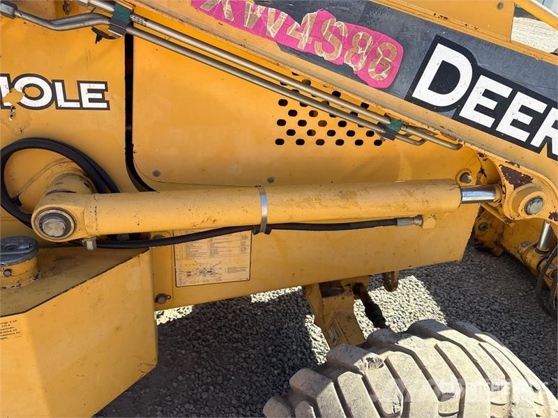 John Deere 210LE  휠로우더