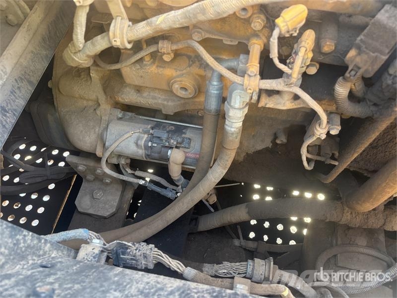 John Deere 250G LC Bageri guseničari