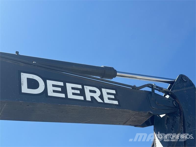 John Deere 250G Tracked Excavator Paletli ekskavatörler