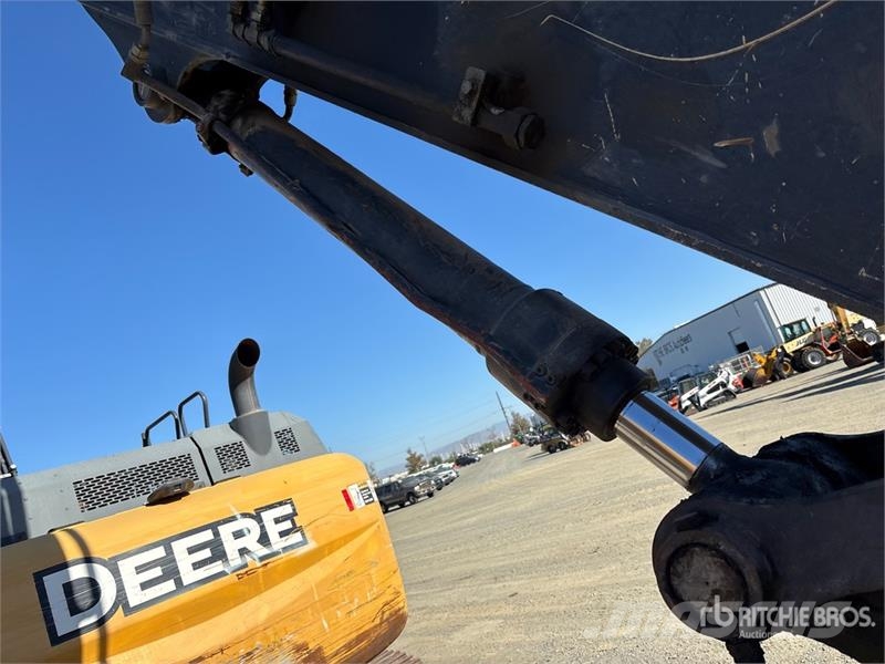 John Deere 250G Tracked Excavator Гусеничні екскаватори