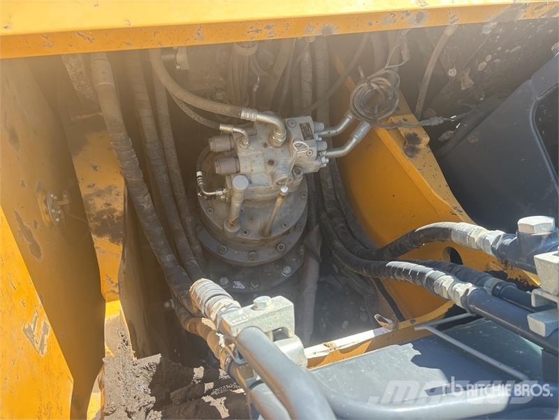 John Deere 250G Tracked Excavator Paletli ekskavatörler