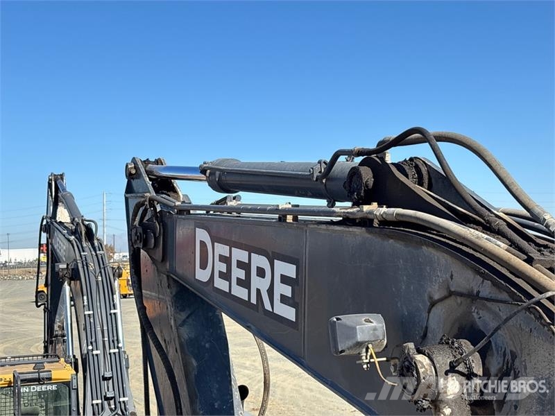 John Deere 250G Tracked Excavator Гусеничні екскаватори