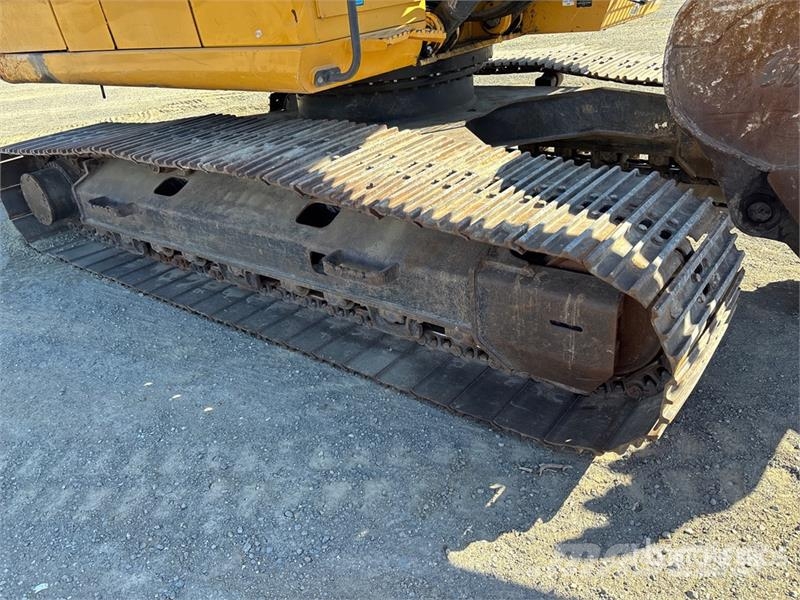 John Deere 250G Tracked Excavator Гусеничні екскаватори