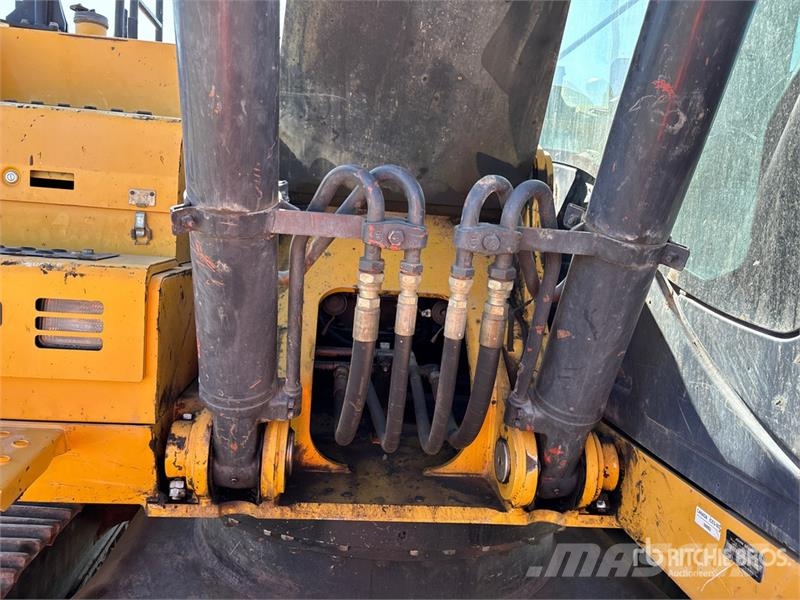 John Deere 250G Tracked Excavator Гусеничні екскаватори
