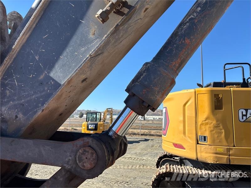 John Deere 250G Tracked Excavator Гусеничні екскаватори