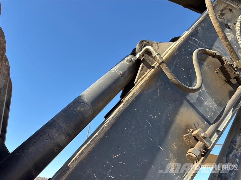 John Deere 250G Tracked Excavator Гусеничні екскаватори