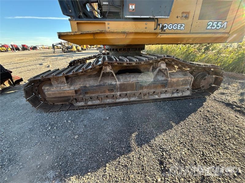 John Deere 2554 Cargadora forestal